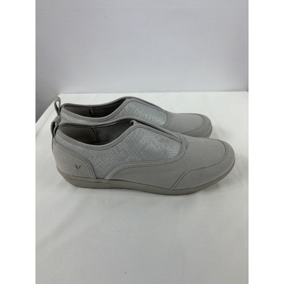 Vionic Magnolia Denver Slip On Sneakers Light Grey Canvas Snakeprint 10 Orthotic - Picture 1 of 11